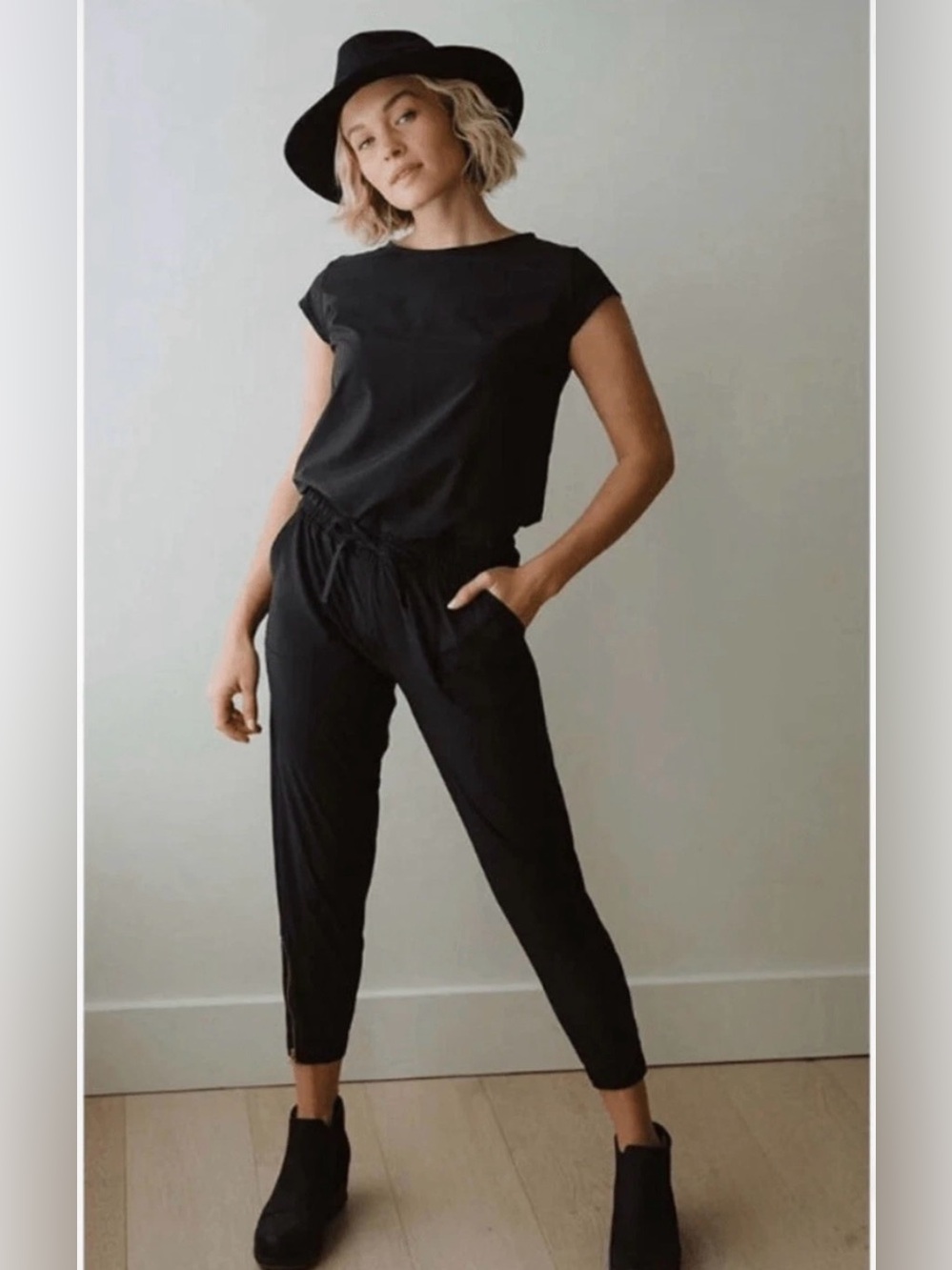 Albion Fit Black Jumpsuit Short Sleeve Jogger Size S